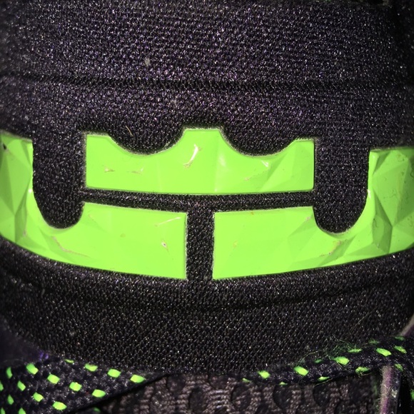 Lebrons - Picture 2 of 5